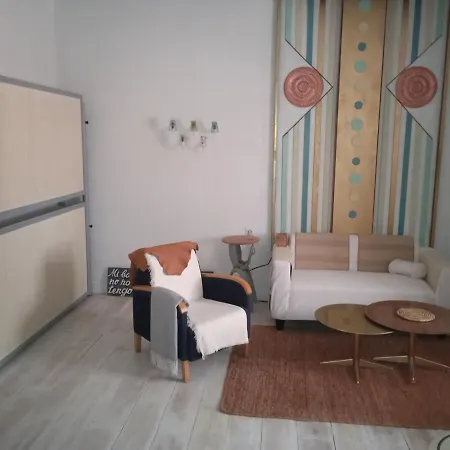Apartment La Gota De Leche 3 *