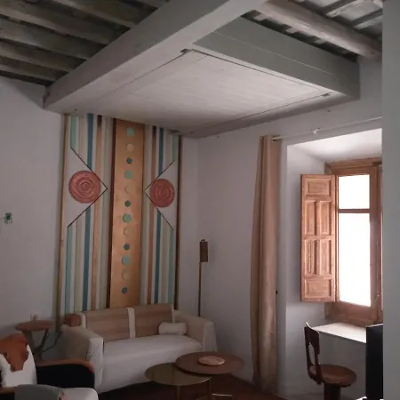 Apartamento La Gota De Leche 3 *